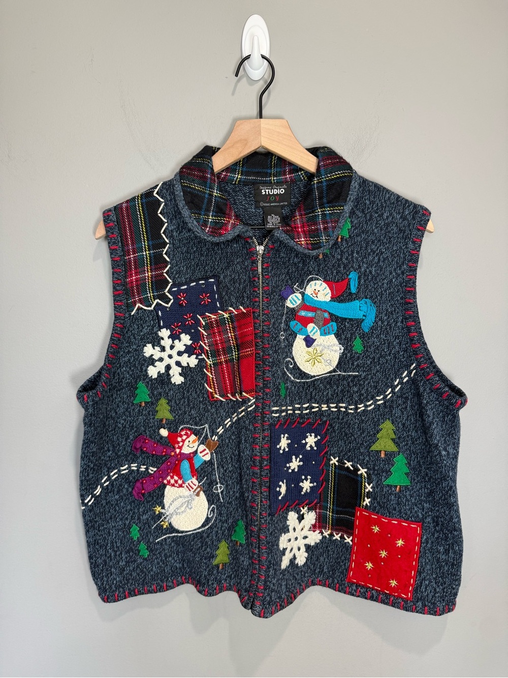 Studio Joy Snowman Christmas Holiday Zip Sweater Vest XL Patchwork